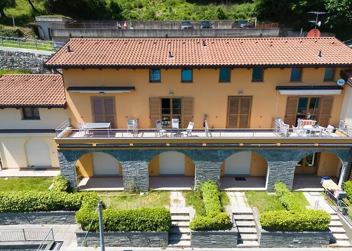 아파트 Lakeview Le Vele By Interhome