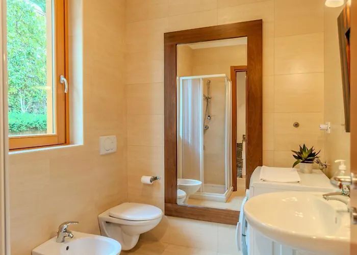 Lakeview Le Vele By Interhome