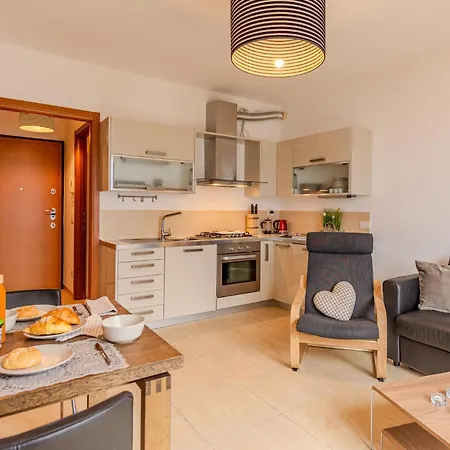 Lakeview Le Vele By Interhome San Siro (Lombardy)