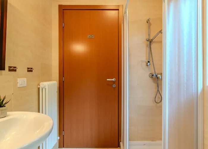 Lakeview Le Vele By Interhome * סן סירו